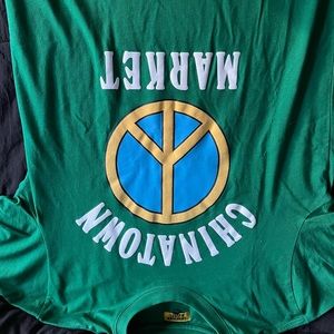 Chinatown Market Tshirt Size Large